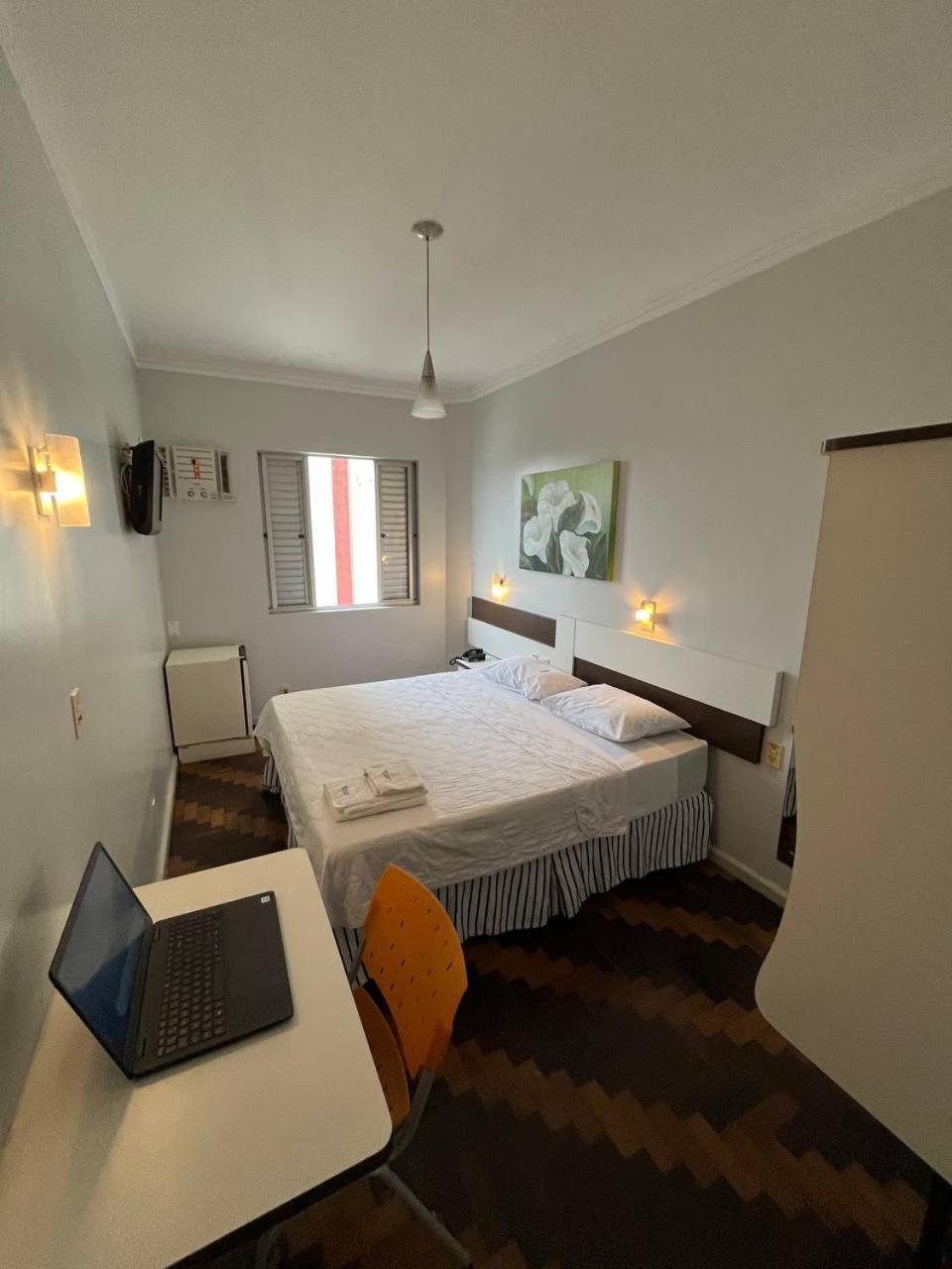 Oscar Palace Hotel - Centro De Tubarão Zewnętrze zdjęcie